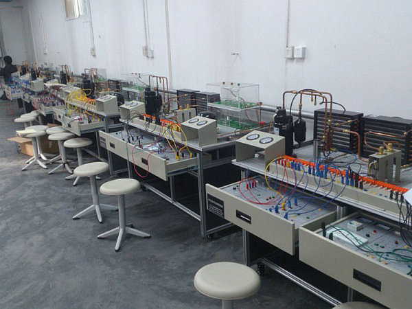 �F(xi��n)�������c���{(di��o)ϵ