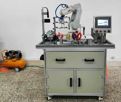 機(jī)器人光機(jī)電一體